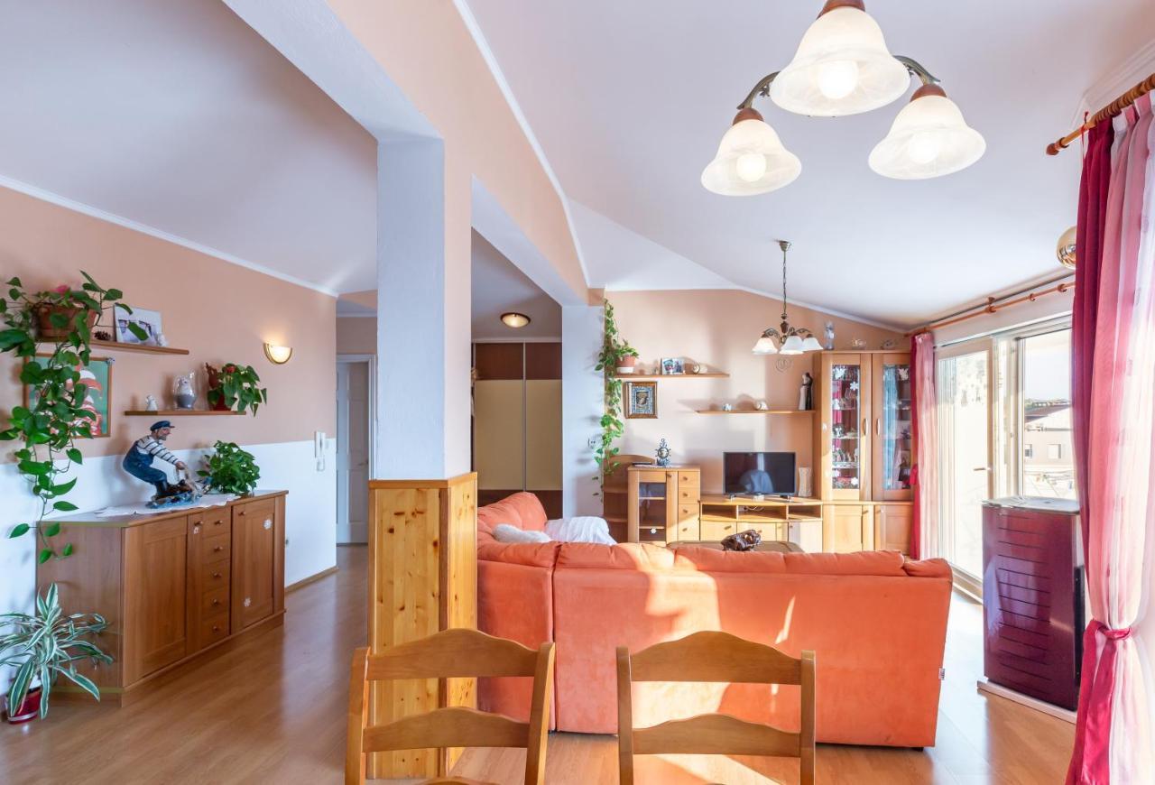 Villa Roko Tučepi Εξωτερικό φωτογραφία